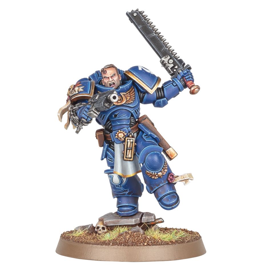 PREORDER! Warhammer 40K Commemorative Series - Space Marines Lieutenant Titus
