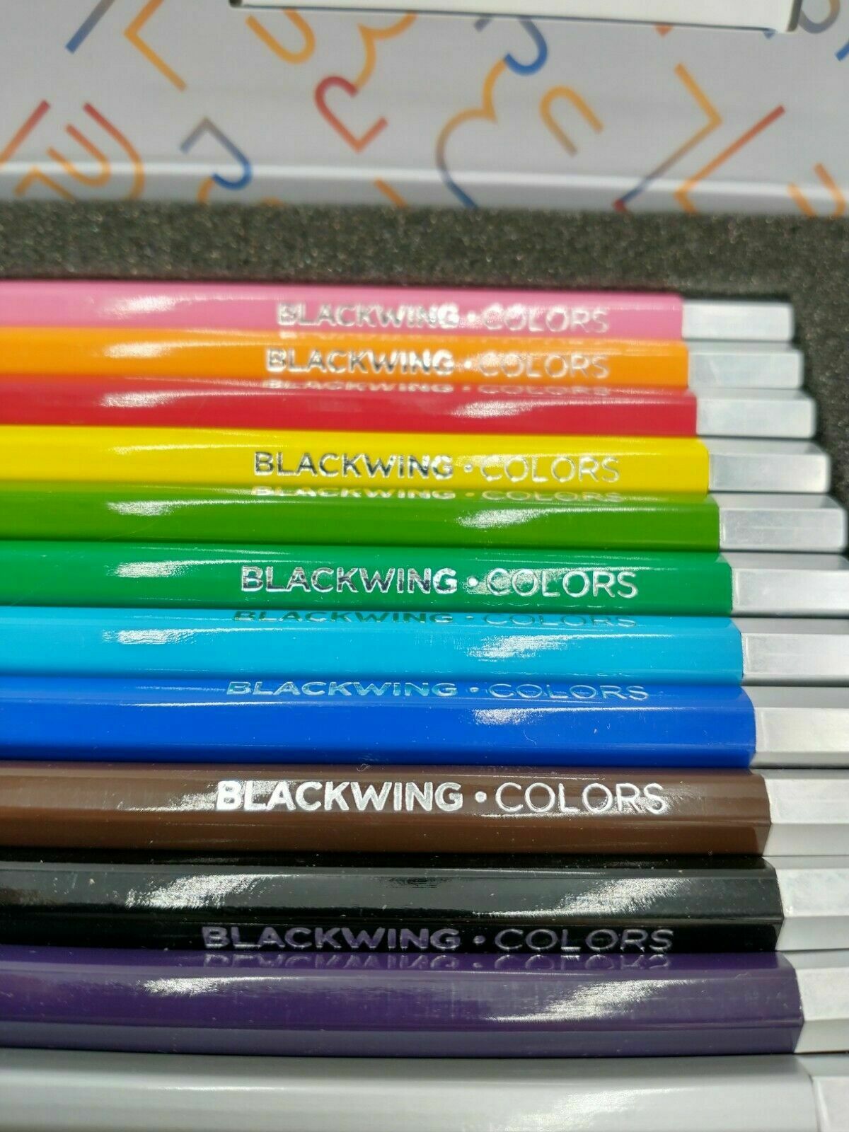 Blackwing Colors 12 Soft Smooth Coloring Pencils