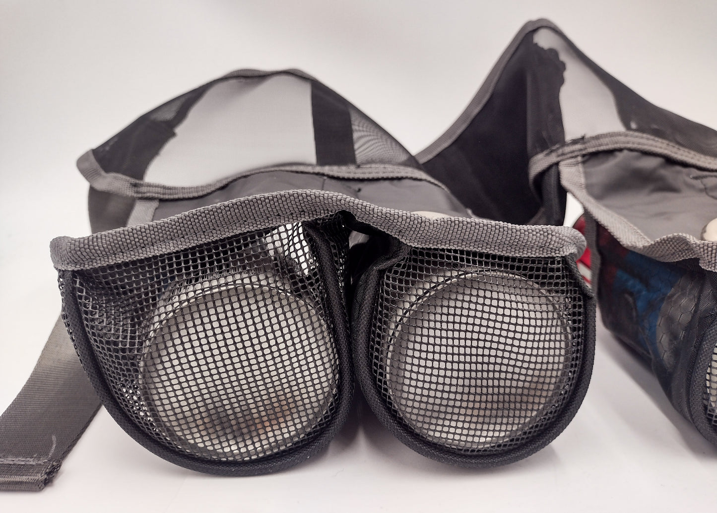 Krewline 4 Can - Can Belt/Holster for spray paint cans with built in can silencers